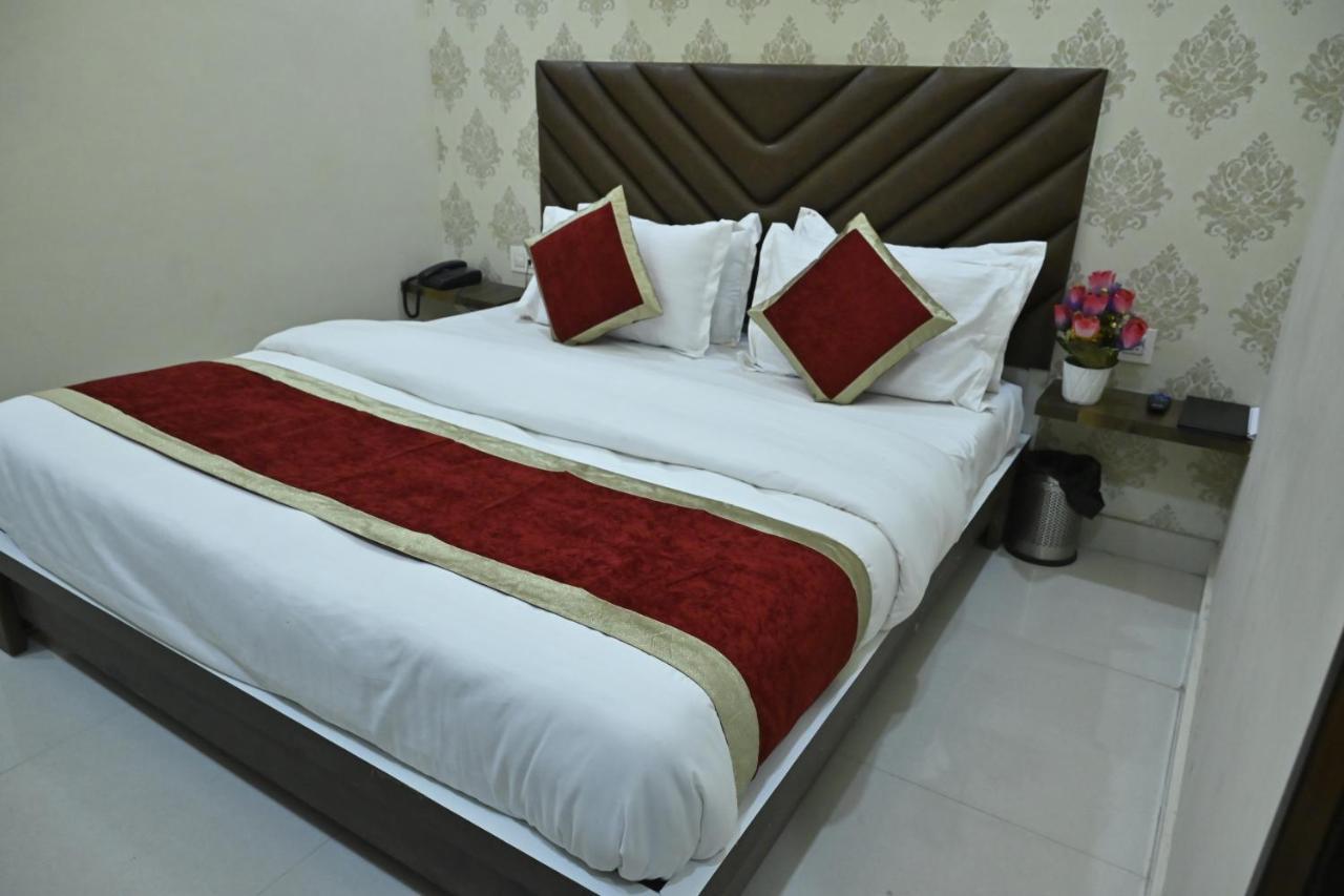 Guntas Residency Amritsar Exterior foto