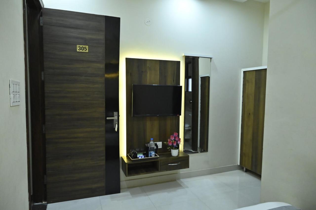 Guntas Residency Amritsar Exterior foto