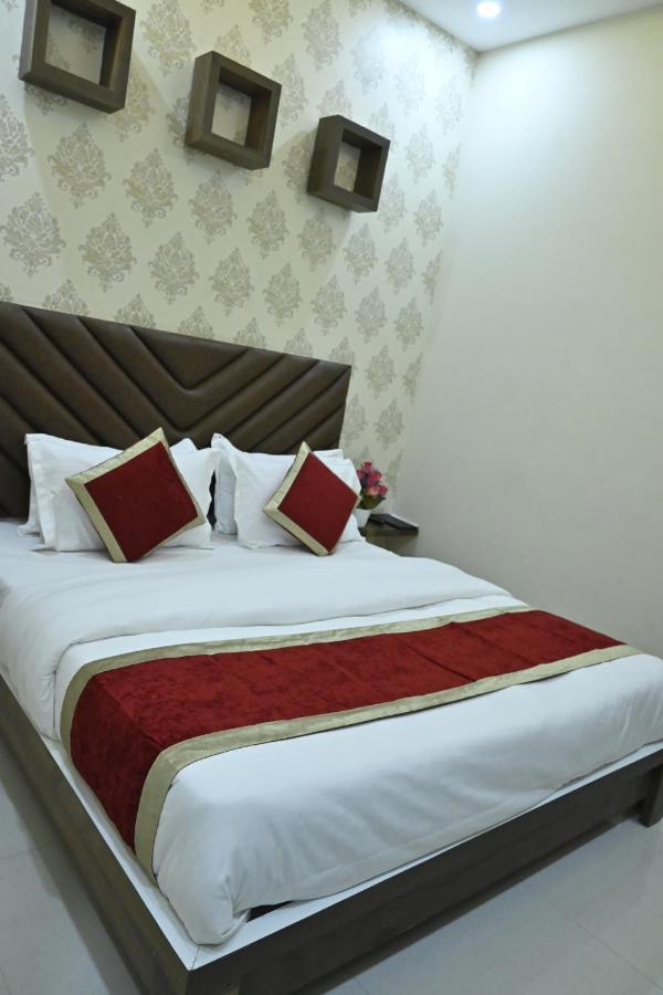 Guntas Residency Amritsar Exterior foto