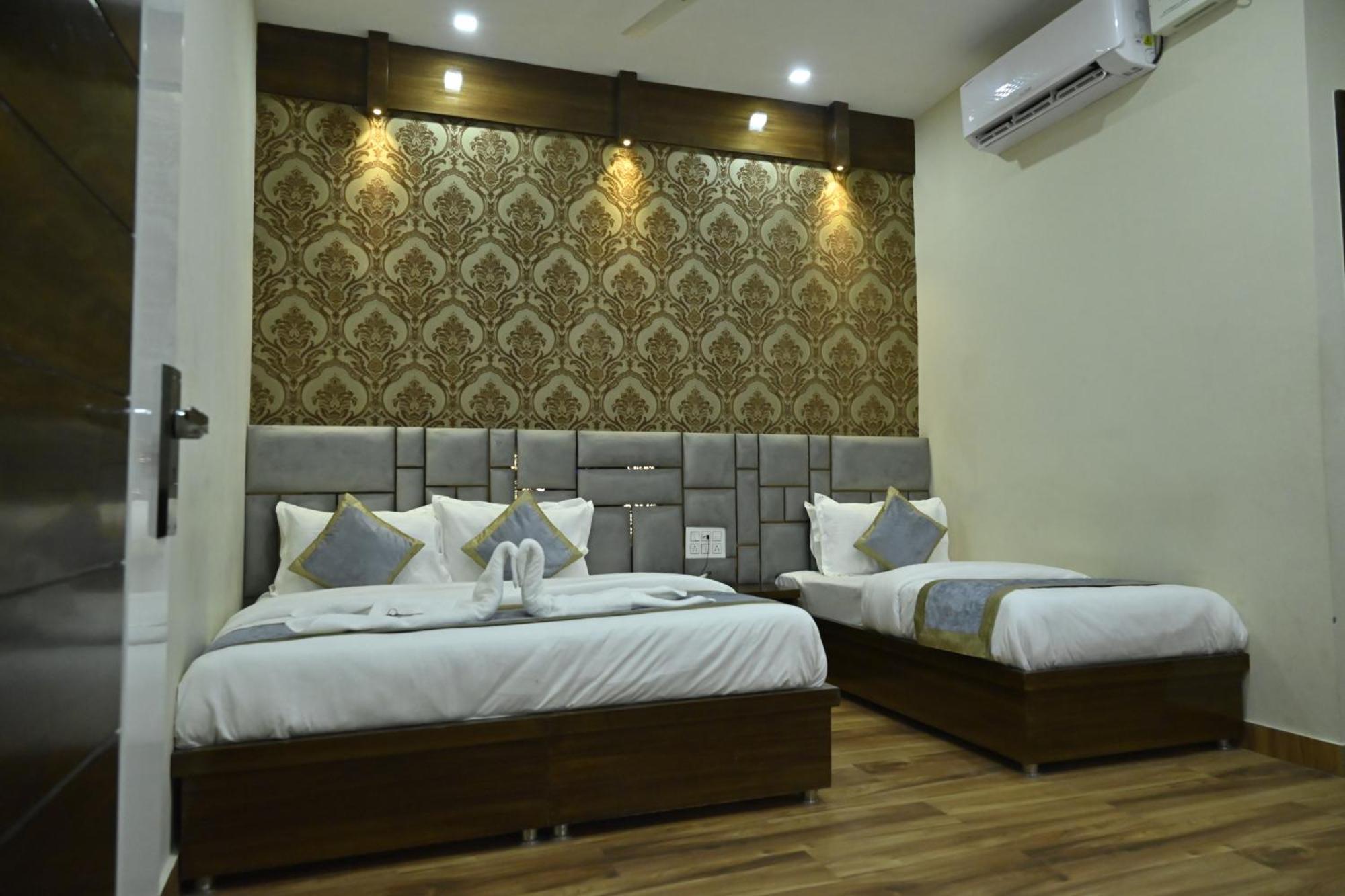 Guntas Residency Amritsar Exterior foto